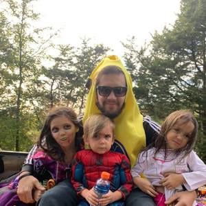 Meet your Posher, Eric